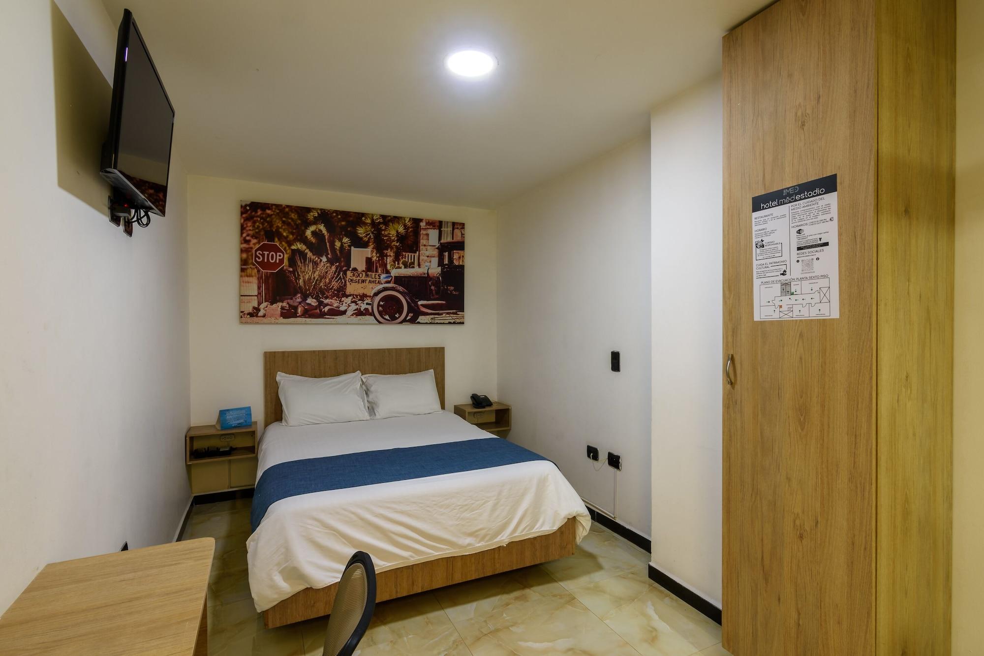 Hotel Med Estadio Медельин Экстерьер фото